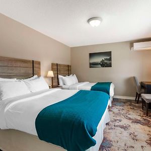 Double Room One Double Bed One Single Bed Lake View